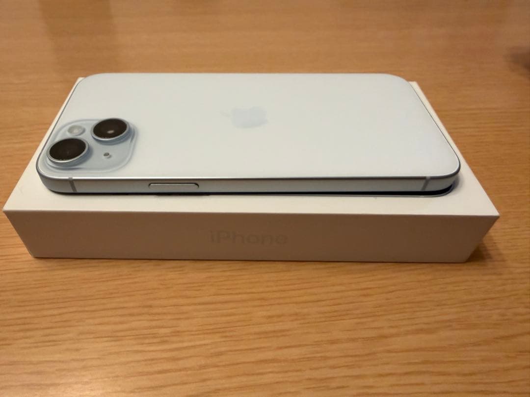 Apple iPhone 15 Plus 128GB ブルー