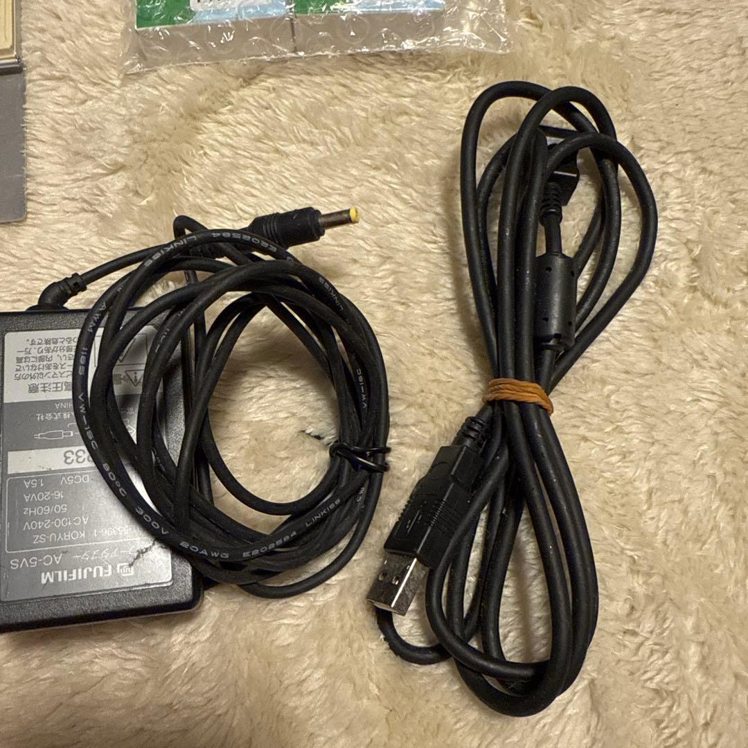 フジフィルム　Finepix　F601