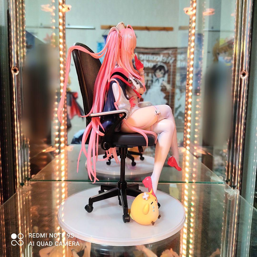 パーシュース 1/7フィギュア