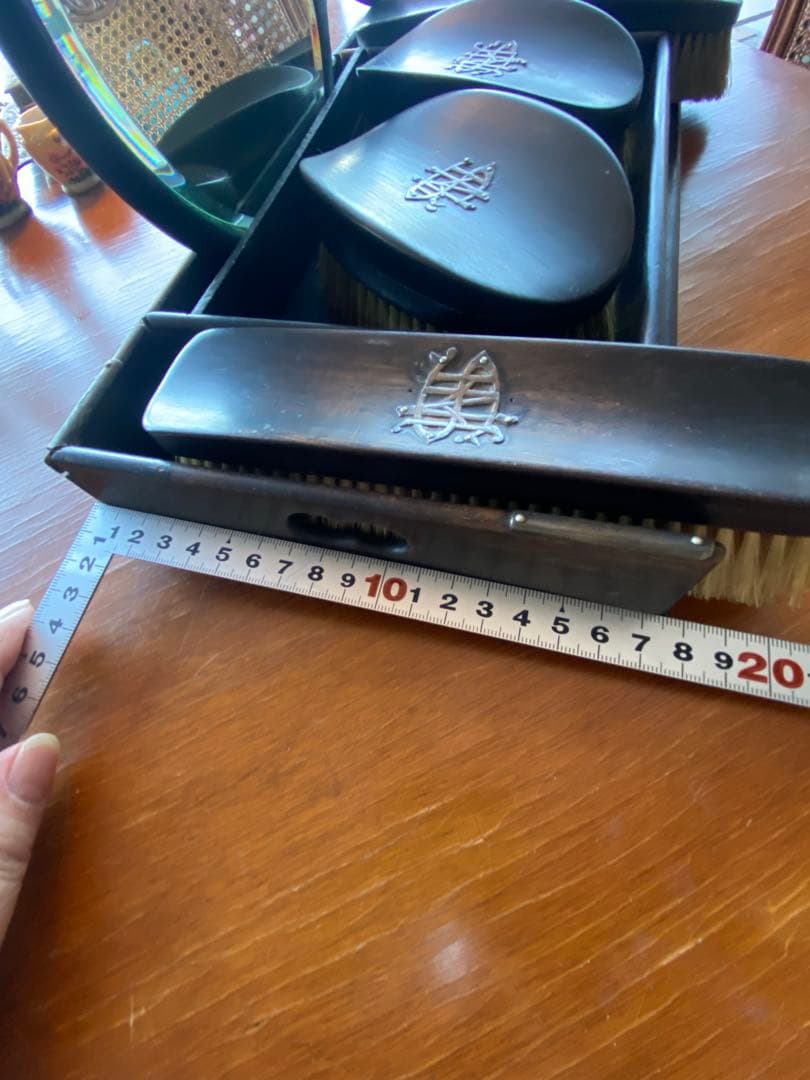 木製ミラーとブラシセット