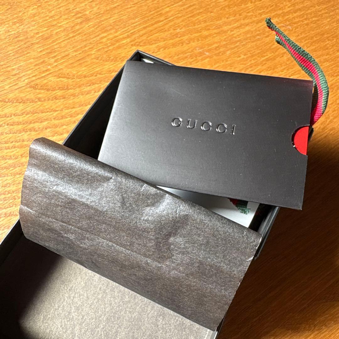 GUCCI ブラックレザー 二つ折りキーケース