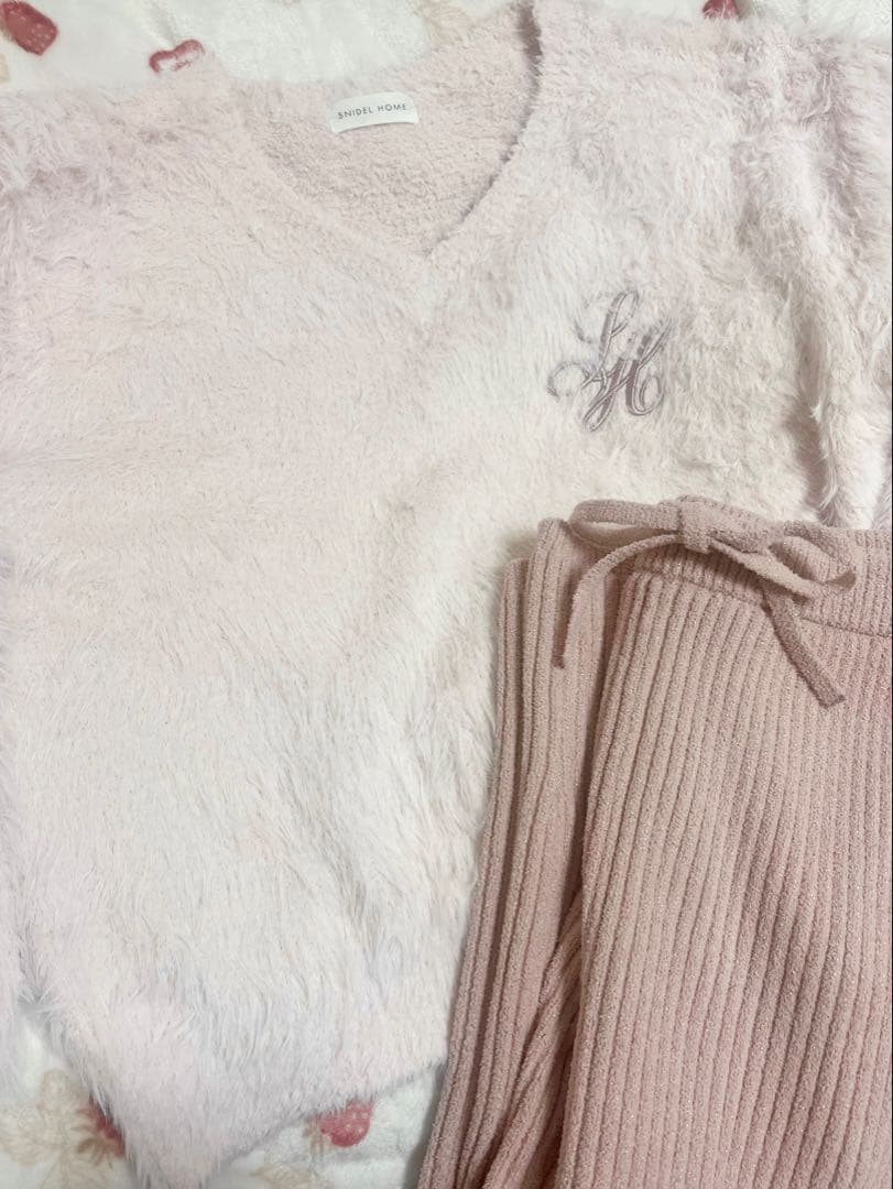 SNIDEL  シャギーセットアップ