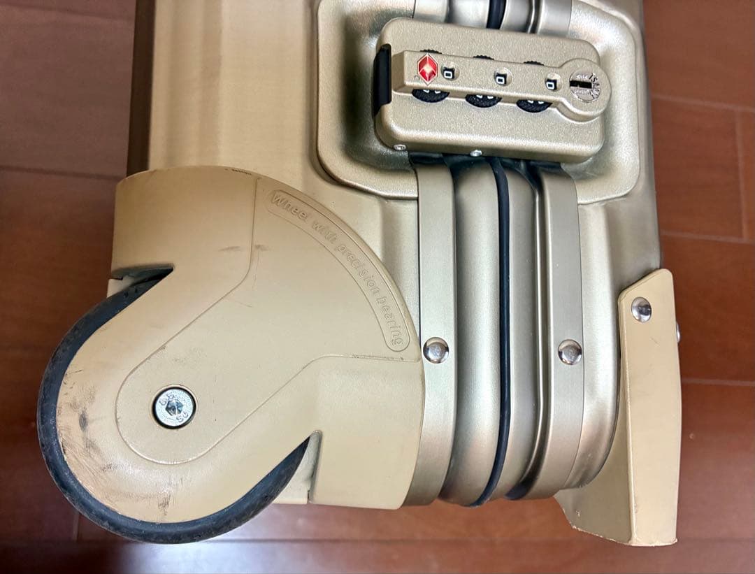 廃盤 RIMOWA リモワ トパーズ プレミアム 35L 機内持込 2輪