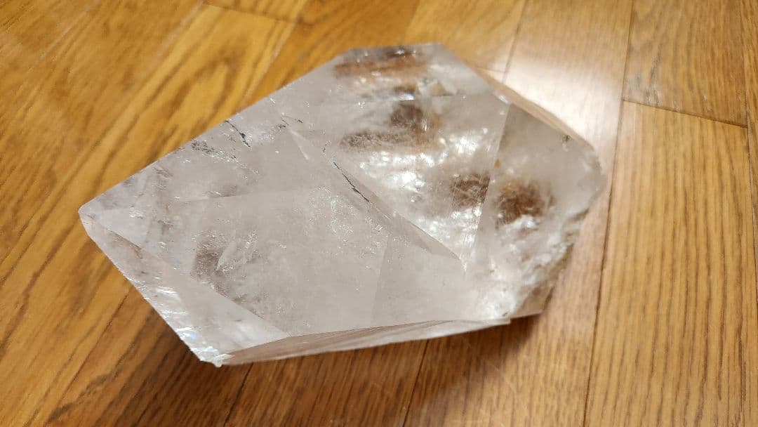 新春値下げ✨水晶　六角柱　イシスクリスタル　4.13キロ