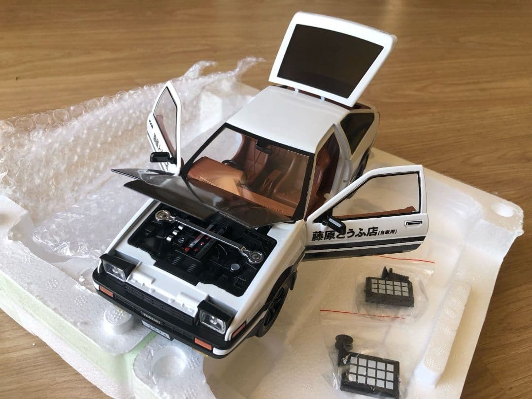 TRUENO AE 86 合金モデル 1/18