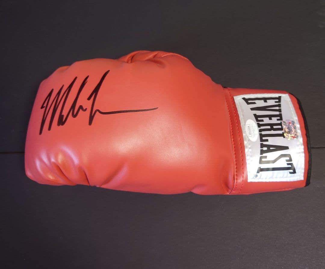 ボクシング マイク・タイソン 直筆サイングローブ Mike Tyson