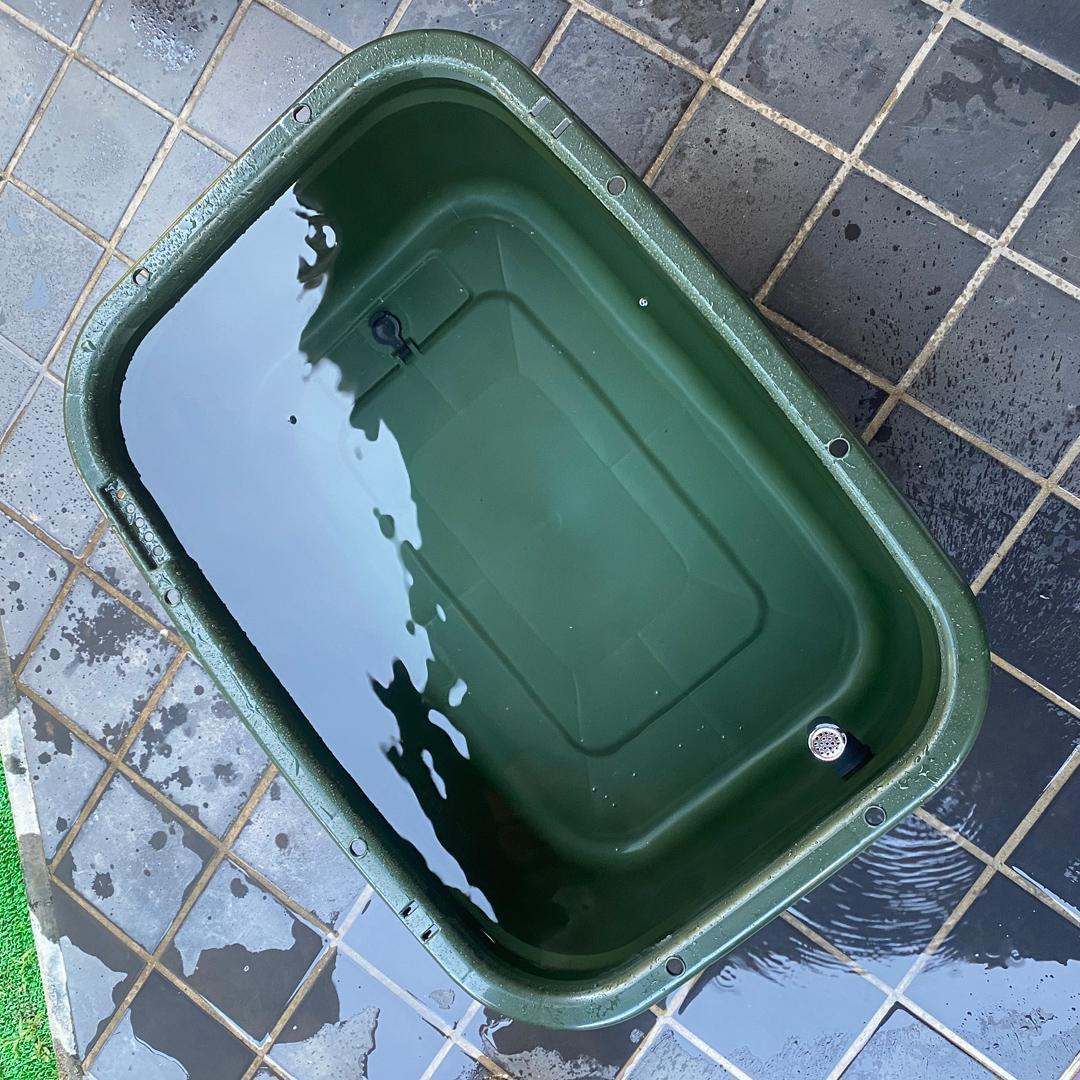 メダカ飼育ケース 75㍑x3個 黒・深緑あり オーバーフロー 金魚飼育容器