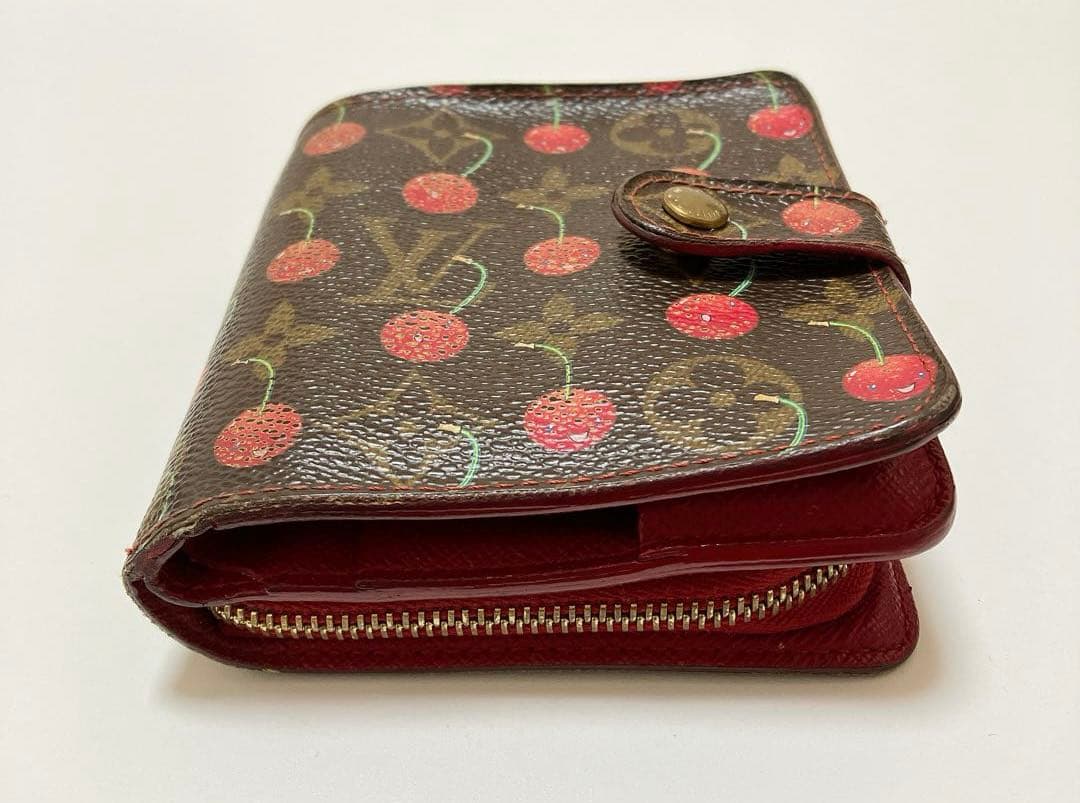 ルイヴィトン モノグラム コンパクトジップ 村上隆 チェリー 折り財布