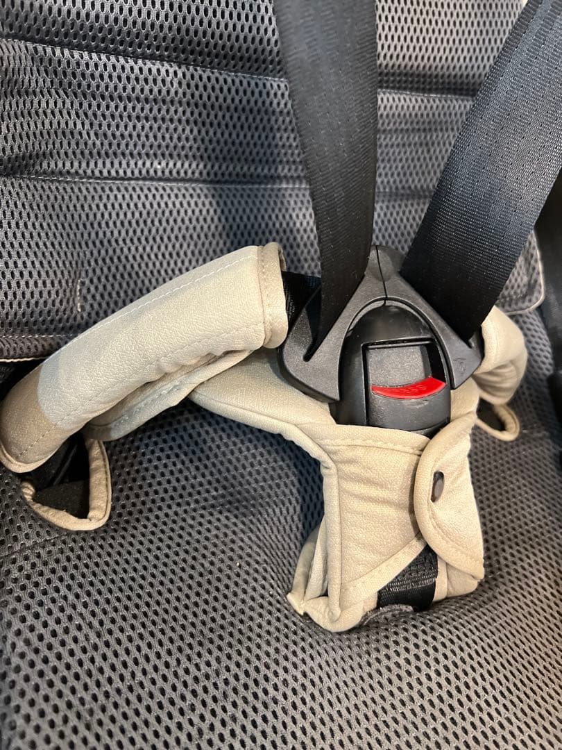 エールべべ/AILEBEBE パパット/ジュニアシート/ベージュ