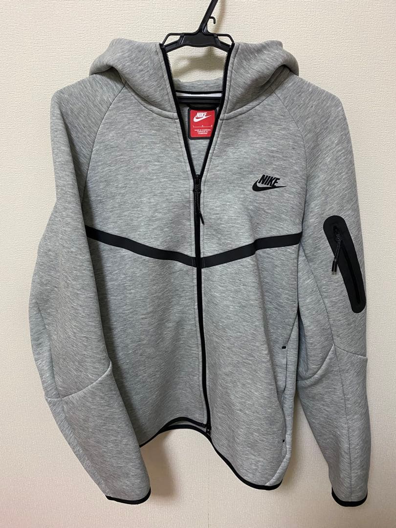 NIKE ナイキ　テックフリース フルジップ ウィンドランナー フーディ L
