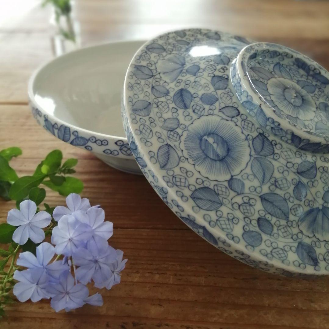 古伊万里　幕末　線描き　牡丹唐草図　食籠