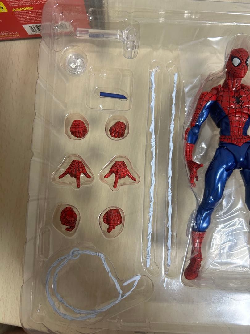 AMAZING Yamaguchi スパイダーマン フィギュア