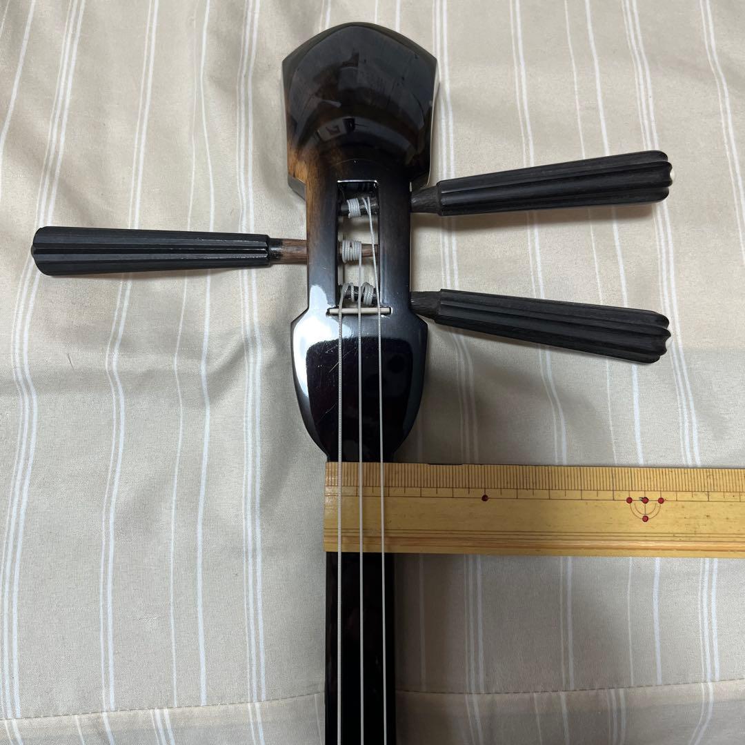 沖縄三線　三味線　弦楽器　和楽器