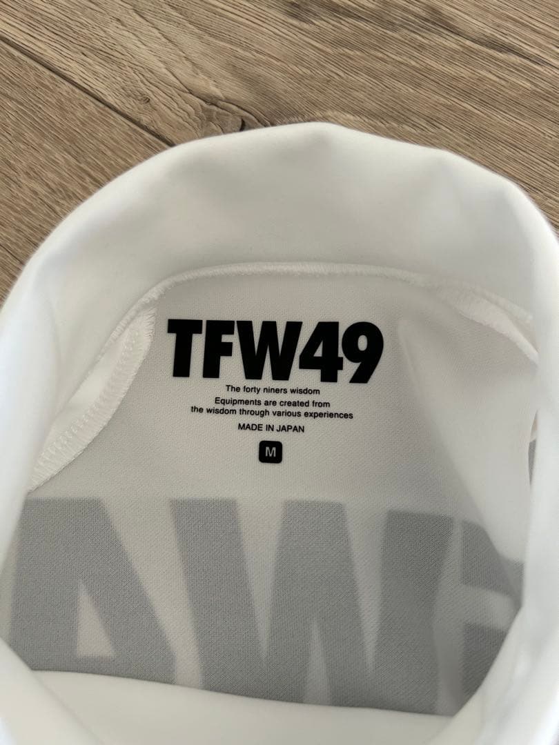 TFW49 ホワイト長袖モック
