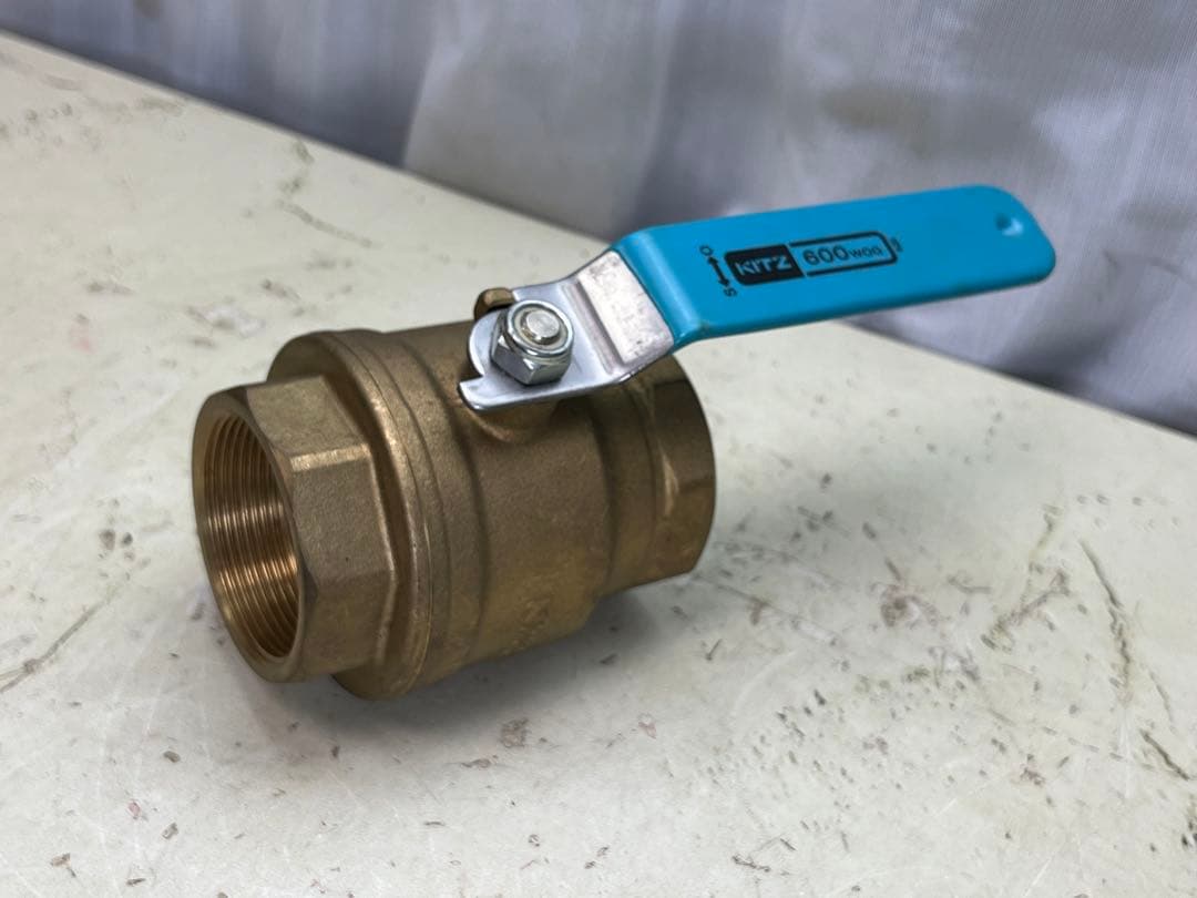 キッツ　エコボール