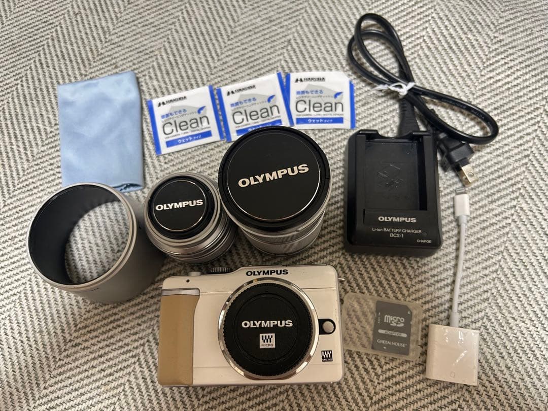 【お買得！】OLYMPUS PEN E-PL2 ミラーレス一　ズームレンズ2本