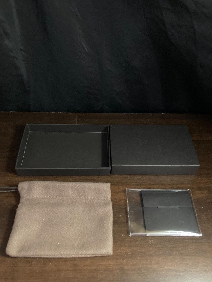 BOTTEGA VENETA ボッテガヴェネタ ブローチ ag925 スクエア