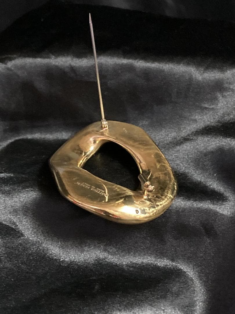 BOTTEGA VENETA ボッテガヴェネタ ブローチ ag925 スクエア