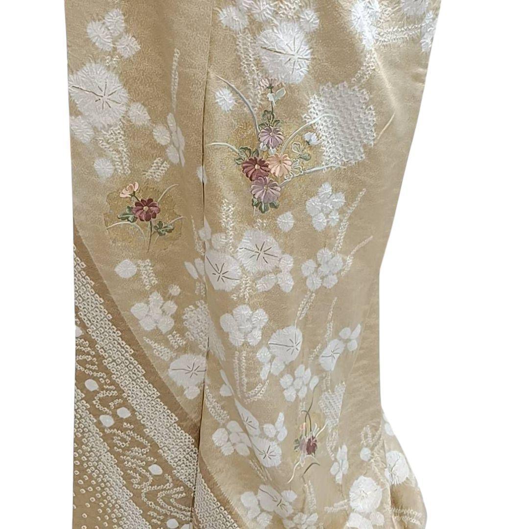 LULU81 着物 訪問着 袷 絞り 黄金色 雪輪 刺繍 花柄