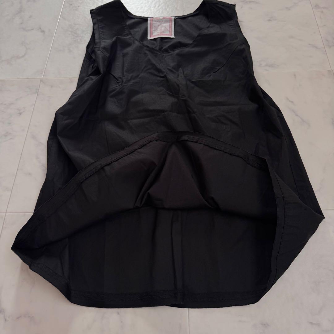 極美品　24SS　BEARDSLEY　シャツタンク　洗える　ブラック　フリー