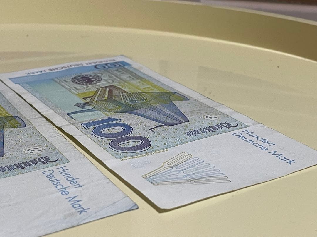 旧紙幣 ドイツ 100マルク ×3枚　1996年 希少 クララ・シューマン