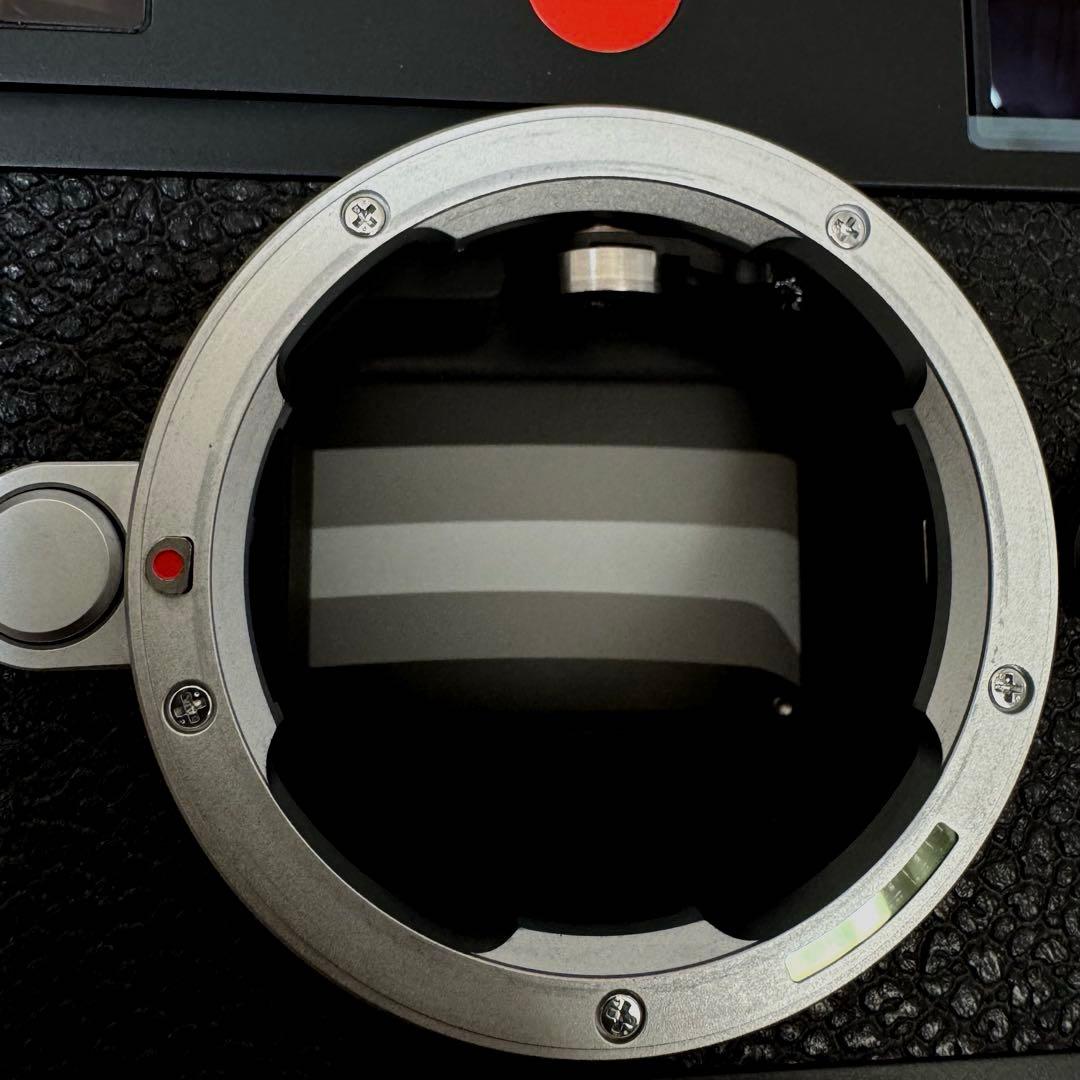 Leica M10-R ブラッククローム　極美品　A級　純正レザーケース付き