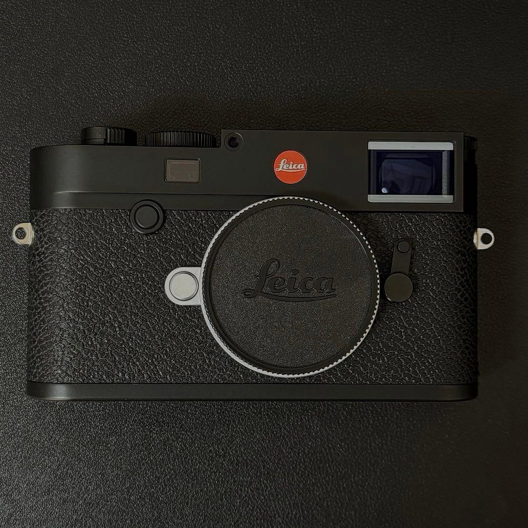 Leica M10-R ブラッククローム　極美品　A級　純正レザーケース付き