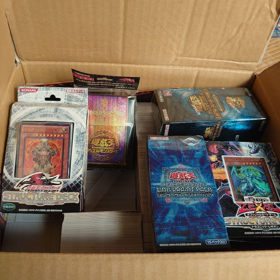 遊戯王大量日版カード3000枚以上未開封品大量セット