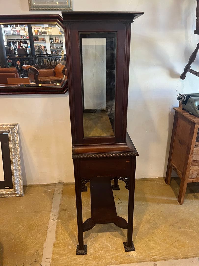 イギリス　アンティークキャビネット　1900年代（推定）