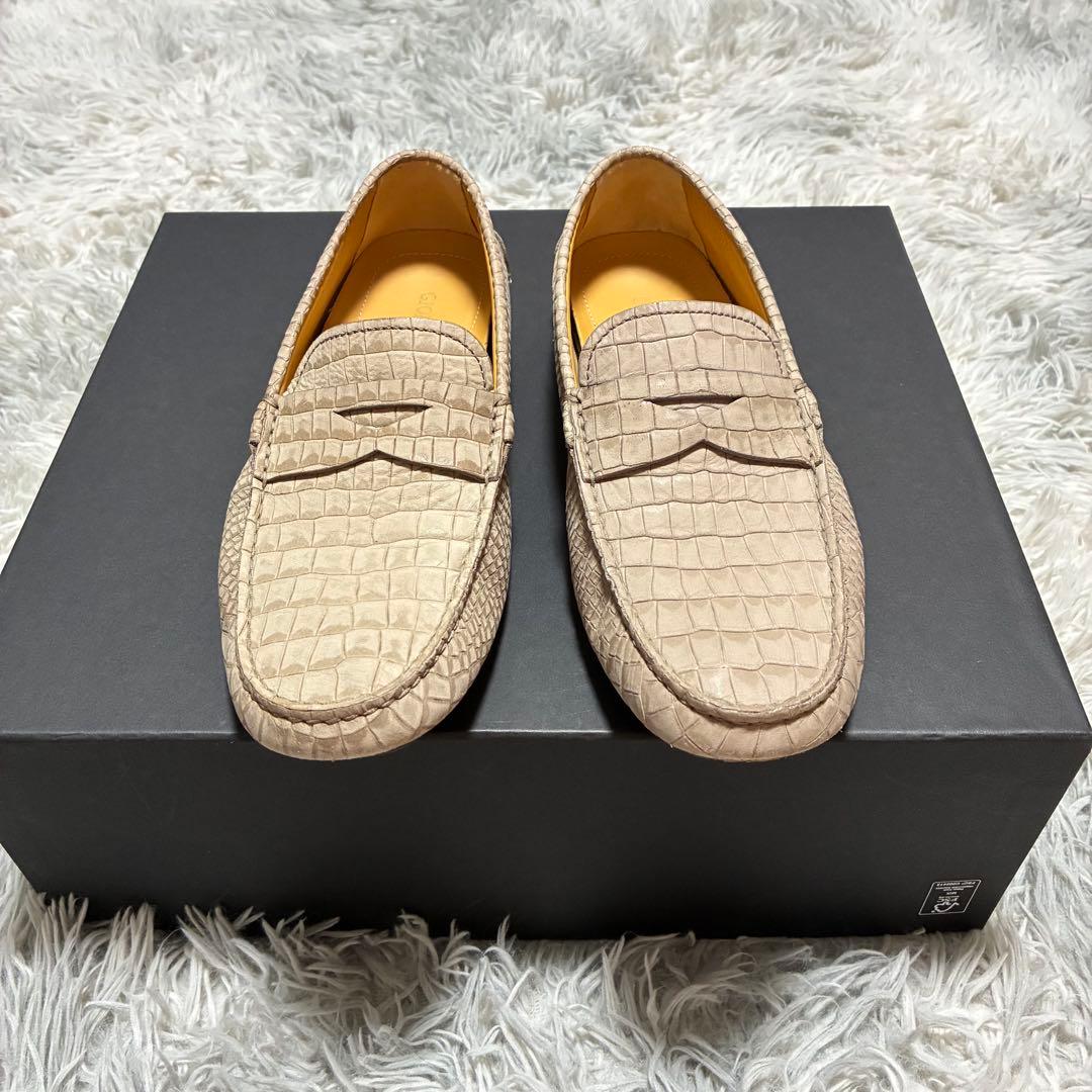 【未使用に近い】GIORGIO ARMANI 本革 クロコ型押し ６グレージュ