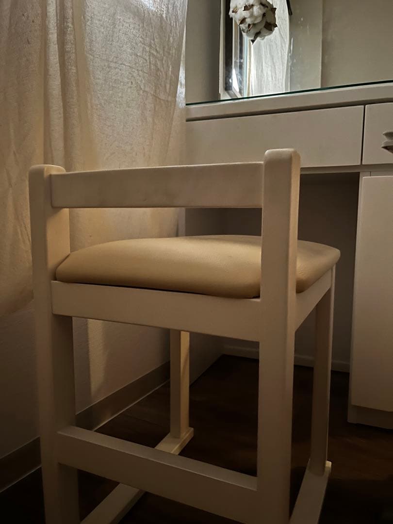 ホワイトミラー 約幅80cm×高さ60cm