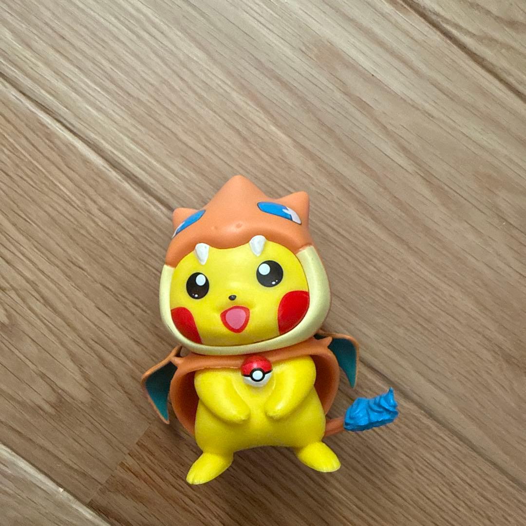 海外 フィギュア ポンチョ ピカチュウ 5体セット