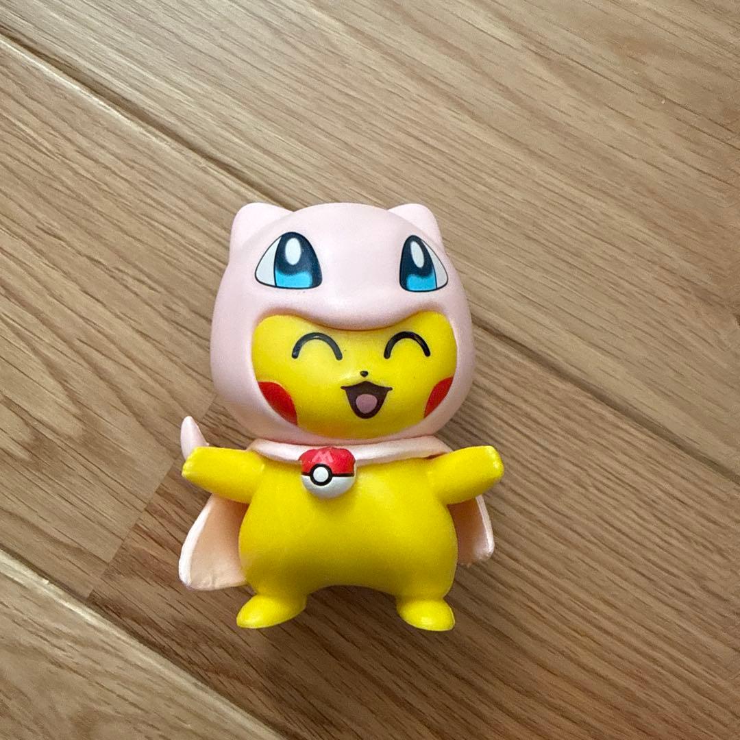 海外 フィギュア ポンチョ ピカチュウ 5体セット