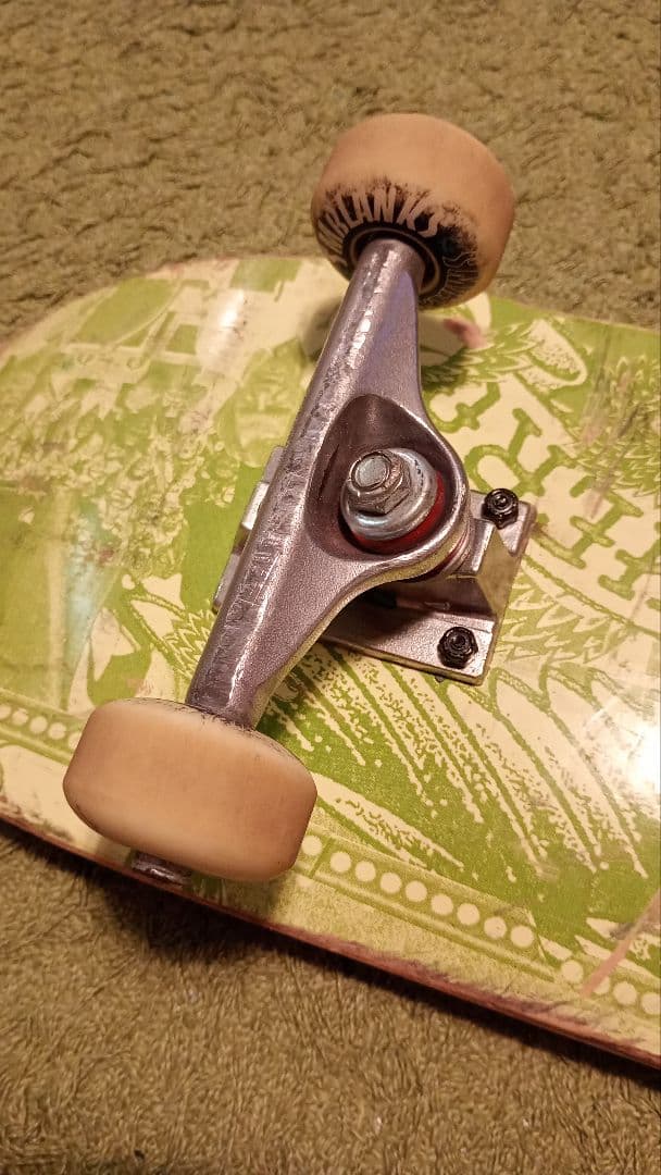 限界値下げ！スケートボート コンプリート ANTI HERO