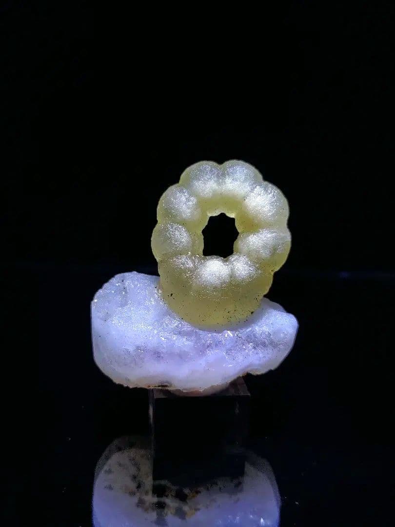 【母岩付き】フローライト リング ポンデリング インド産 原石 鉱石 標本