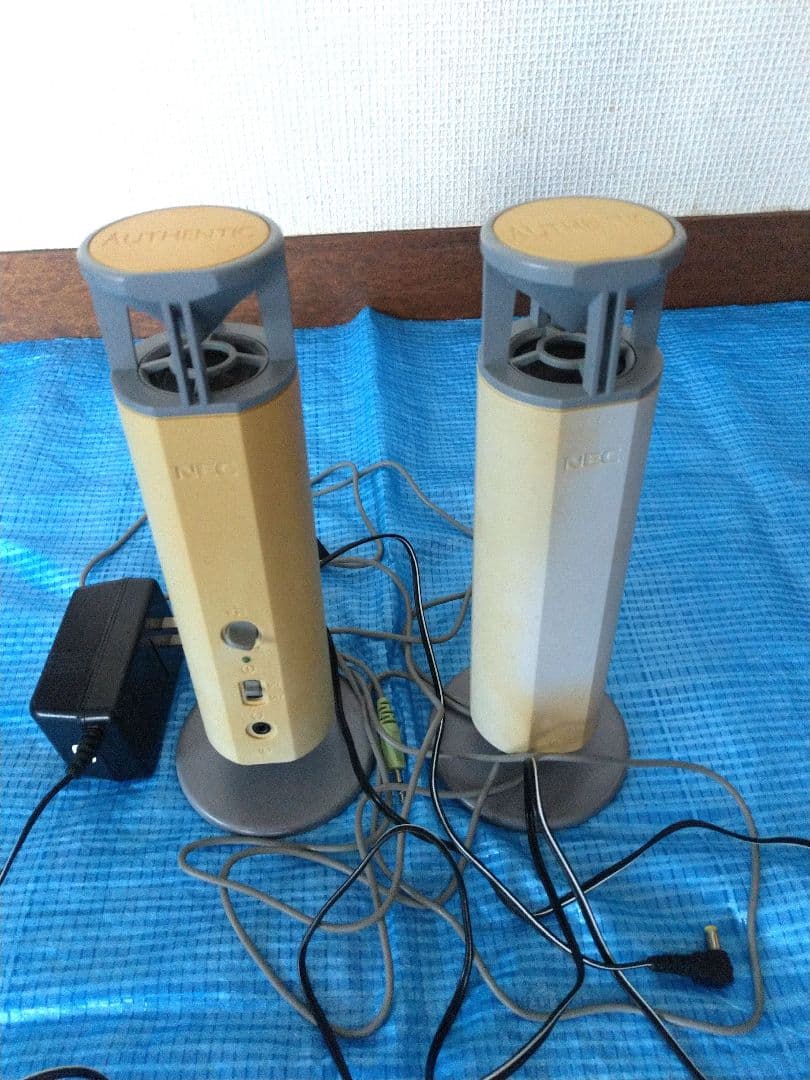 NEC　HBS-2　AUTHENTIC　タイムドメイン　全方位スピーカー　中古品
