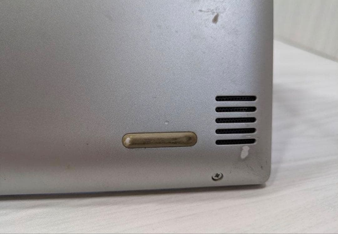 Windows11ノートパソコン　オフィス付き　レノボ　爆速SSD　Wi-Fi