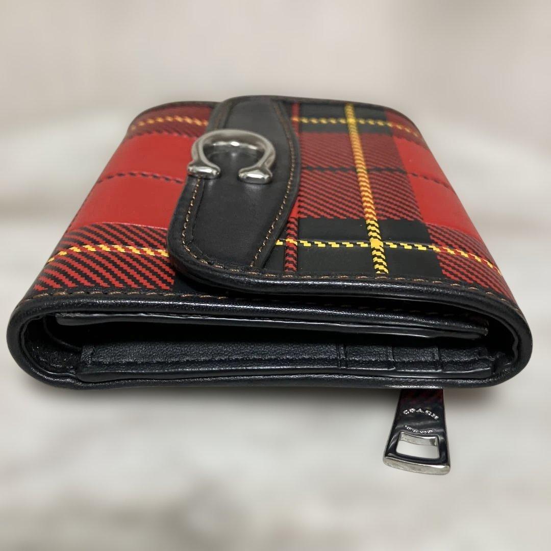 COACH三つ折り財布、チェック柄赤黒（極美品）