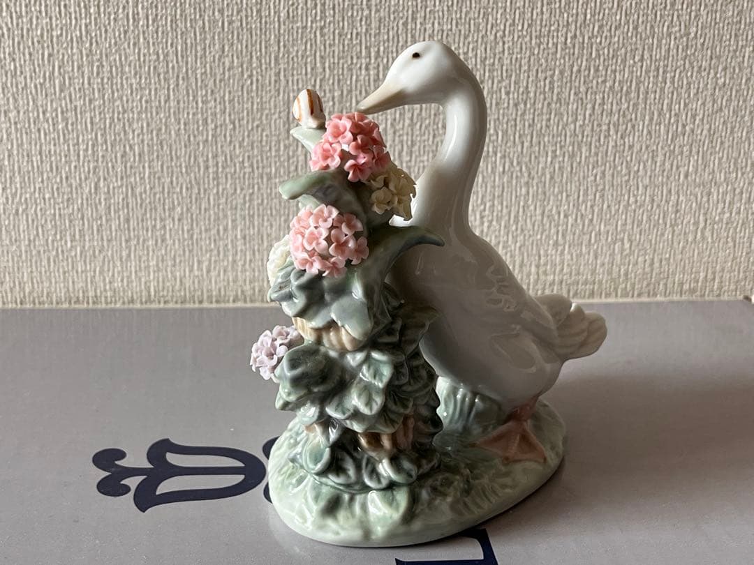 リヤドロ　かたつむりとアヒルたち　1439