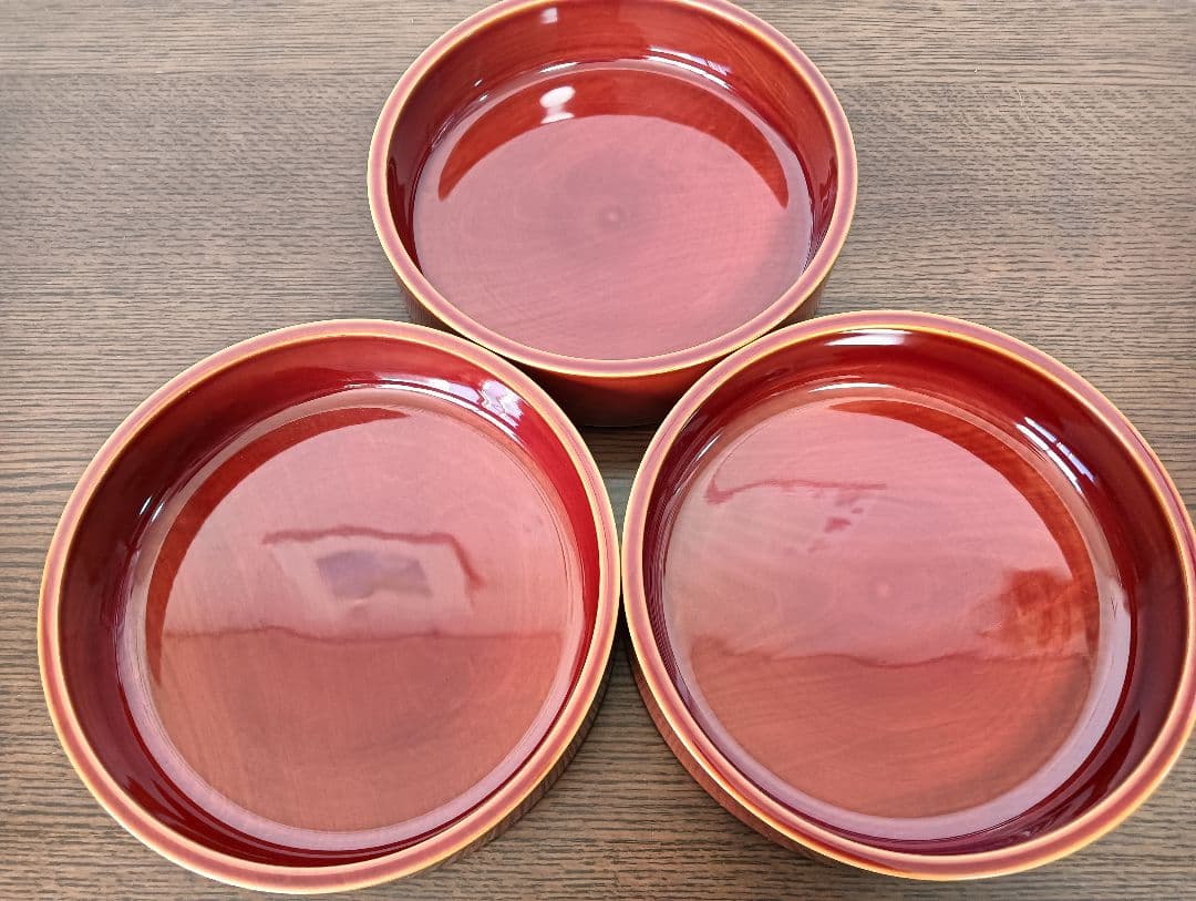 【未使用】飛騨春慶塗 漆塗り 丸型三段重箱 伝統工芸品 天然木 お正月 おせち