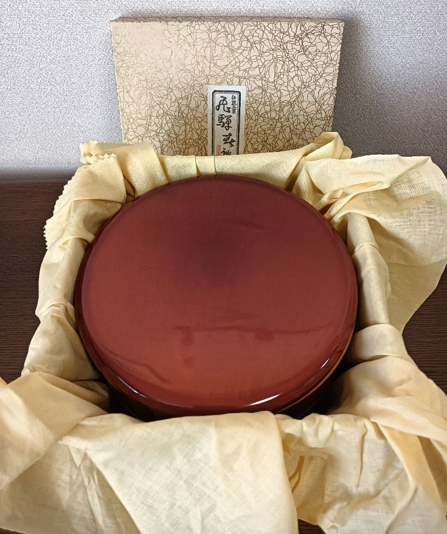 【未使用】飛騨春慶塗 漆塗り 丸型三段重箱 伝統工芸品 天然木 お正月 おせち