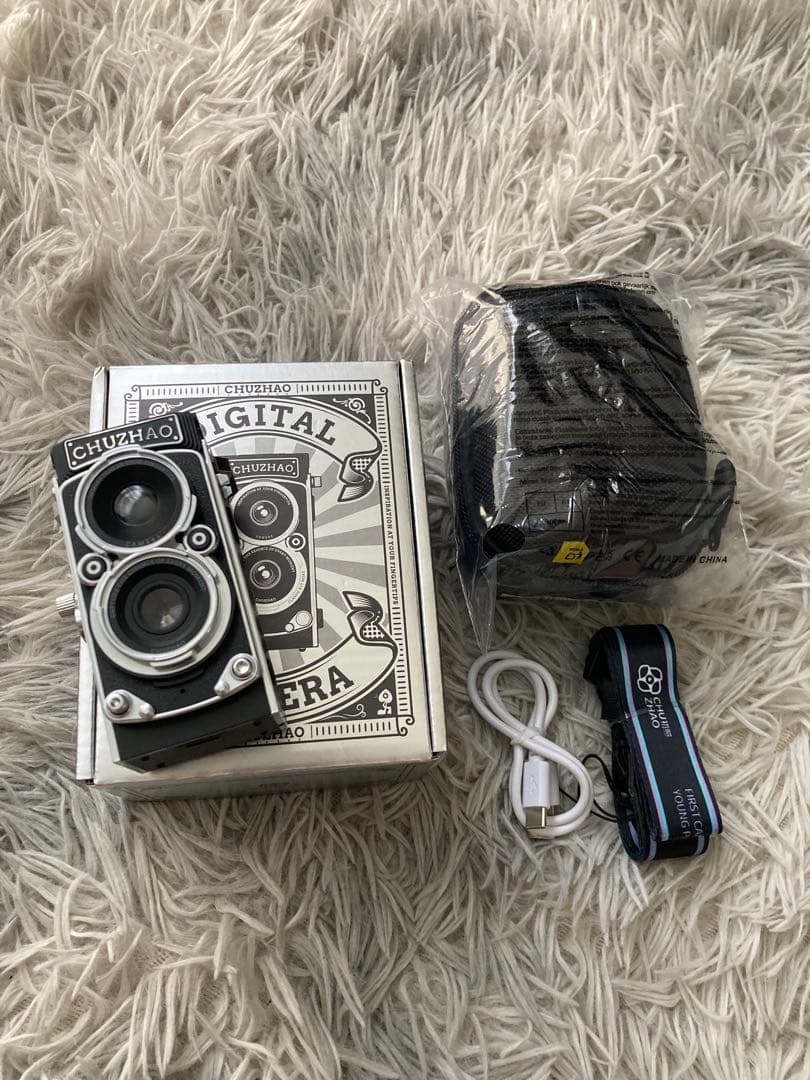CHUZHAO デジタルレトロカメラ｜ヴィンテージ二眼レフ　ケース付き