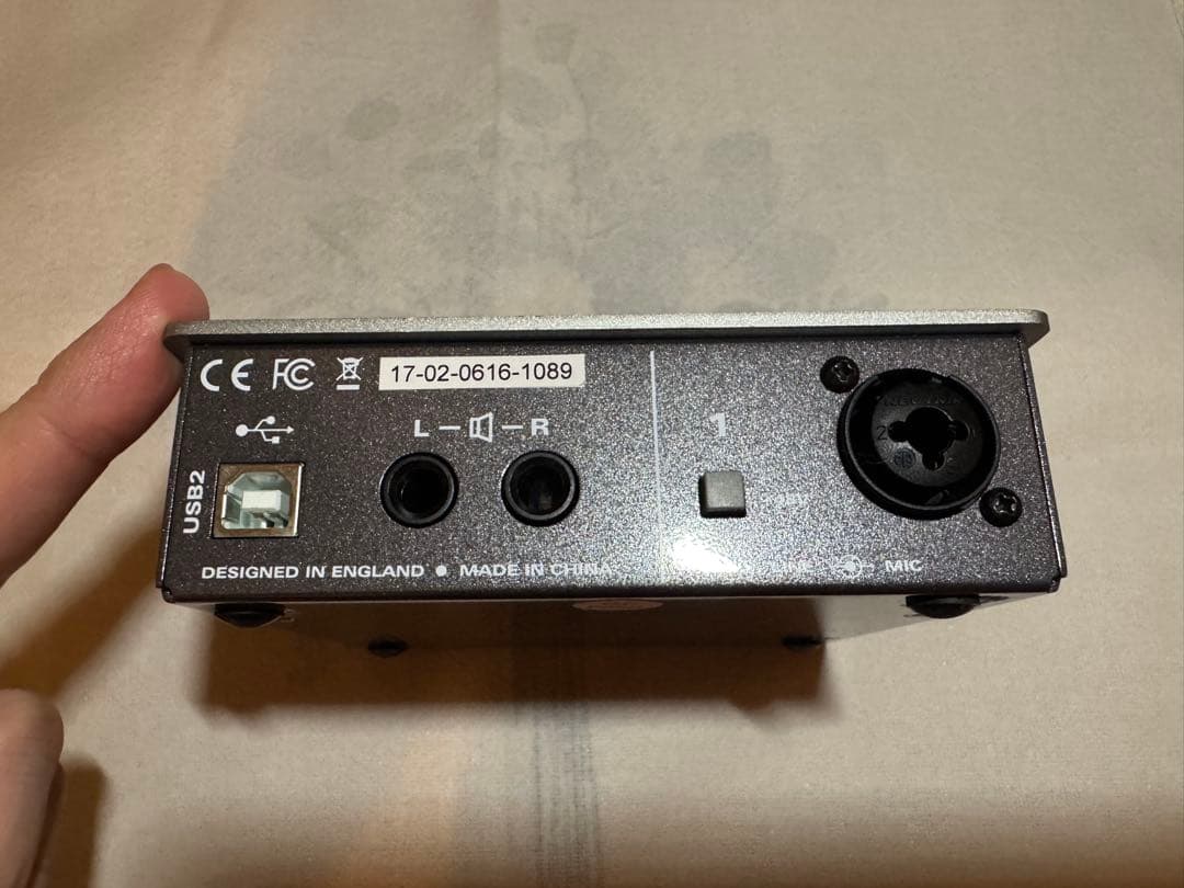 Audient iD4 第1世代 USBオーディオインターフェース 動作良好