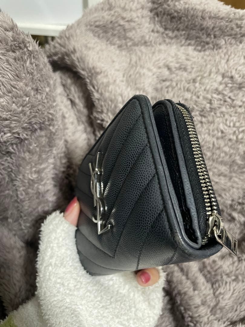 サンローラン　BLACK 二つ折り財布