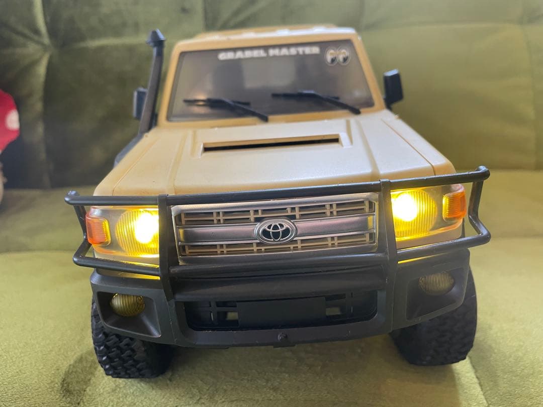 wpl MN82 レイウッドランドクルーザーピックアップ