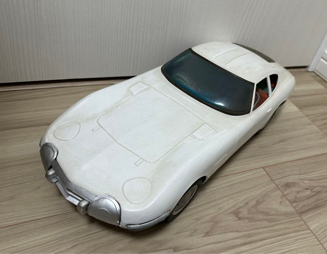 激レア！　アンティーク　ブリキ製トヨタ2000GT 白