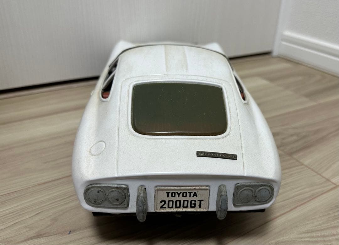 激レア！　アンティーク　ブリキ製トヨタ2000GT 白