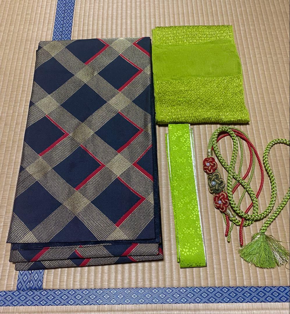 メルカリ市中だけお値下げ　県民共済正絹振袖フルセットグリーン金赤黒　ぽっちゃり