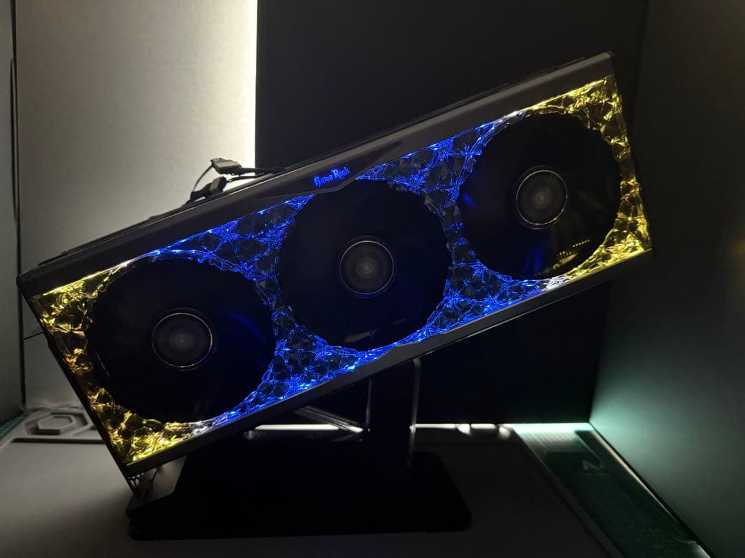 Palit RTX 4090 Gamerock インテリア APP操作／音に反応
