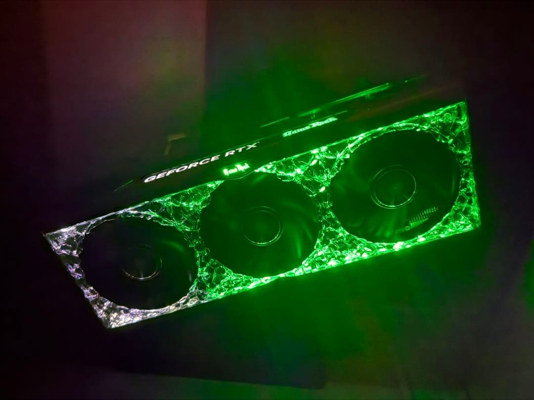 Palit RTX 4090 Gamerock インテリア APP操作／音に反応